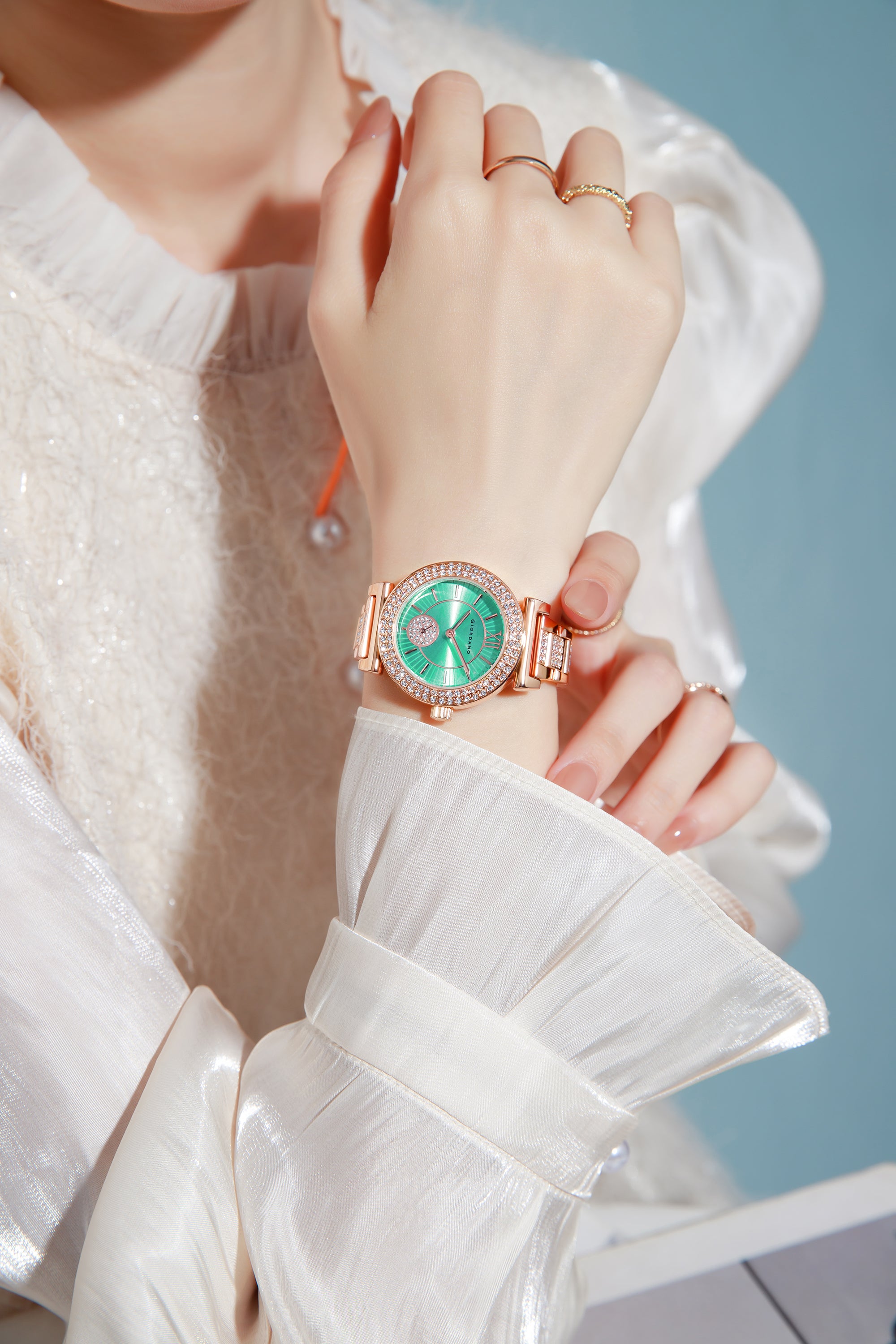 Giordano Luxury Analog Watch for Women - Elegant Crystal Design with sub dial and Diamond Studed statinless Steel Strap | GZ-60086-33