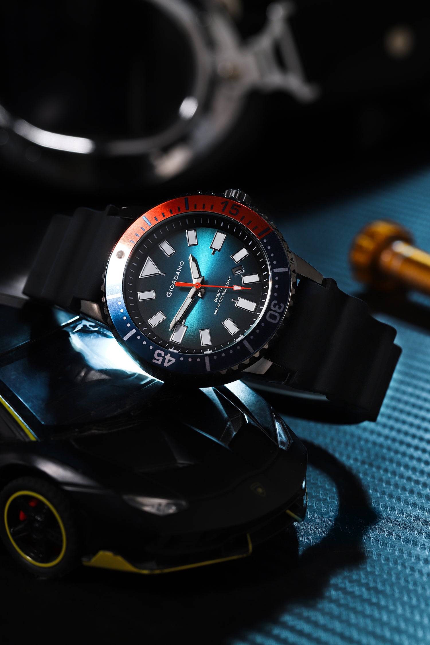 Giordano Analog Wrist Watch for Men Stylish Silicon Strap with Water Resistant 3 Hand Mechanism for Men and Boys to Compliment Your Look/Ideal Gift for Male | GZ-50103-05