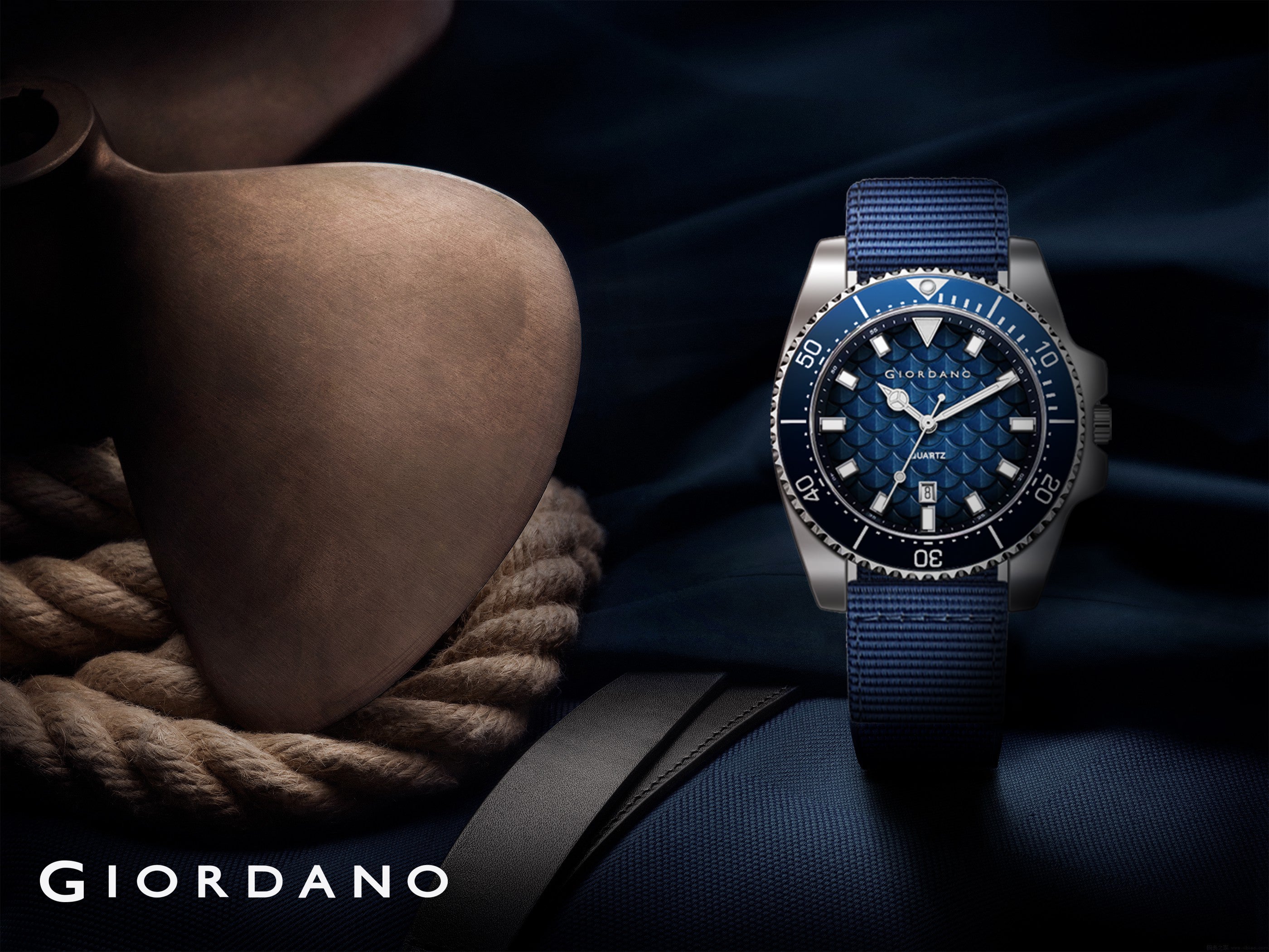 Giordano Analog Quartz Watch for Men with Black Textured Fish Scale Dial, Luminous Hands & Markers, Date Window, Nylon NATO Strap, Rotating Bezel GZ-50195-22