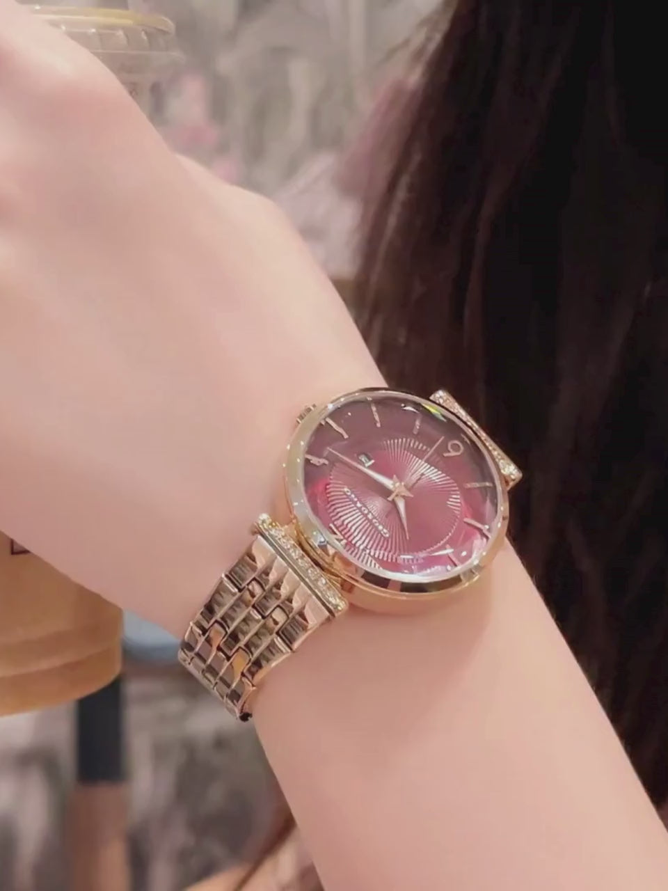 Giordano Exquisite Analog  Watch for Women with Round cut glass Textured Dial, Stainless Steel strap and date display | GZ-60111-55