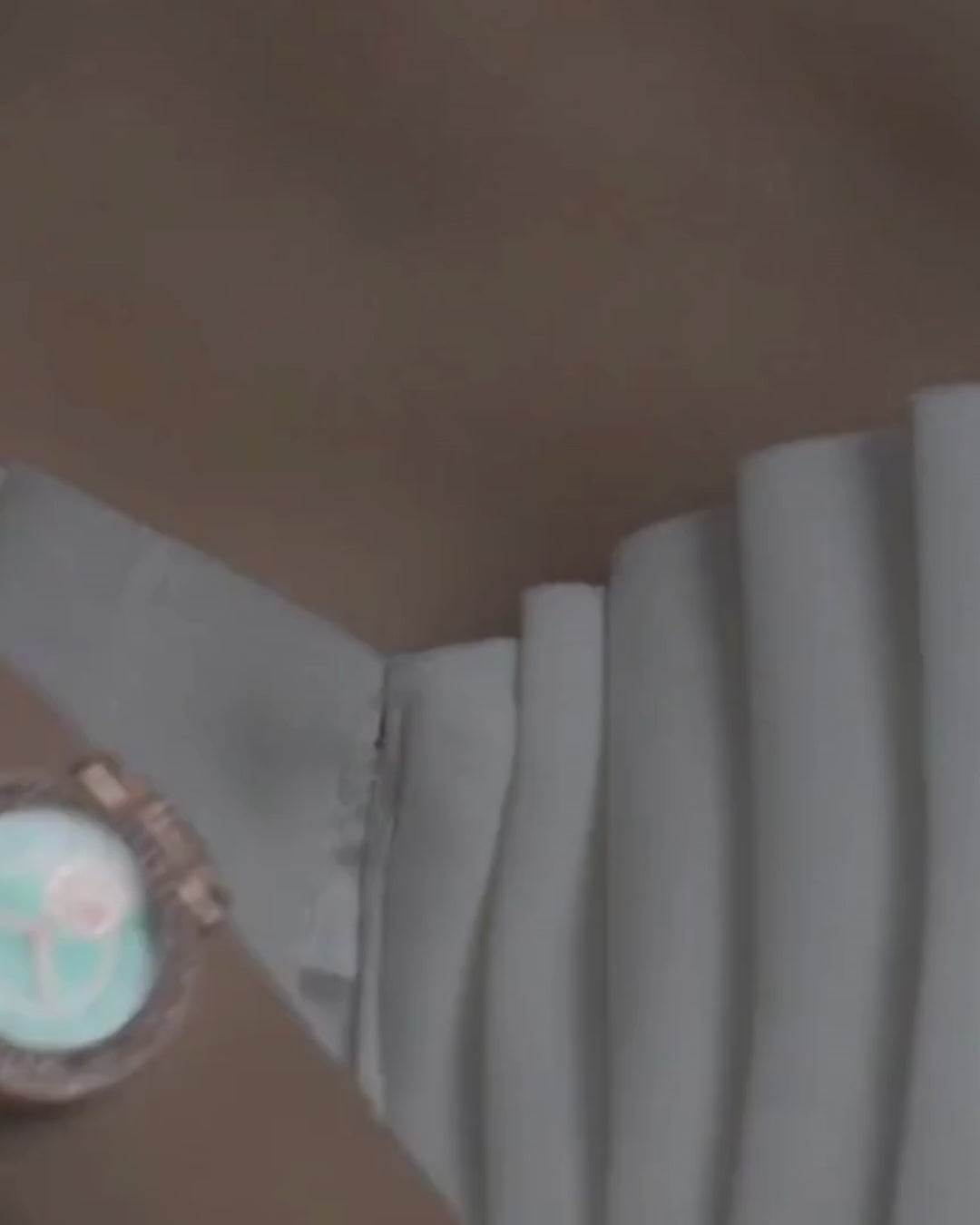 Giordano Luxury Analog Watch for Women - Elegant Crystal Design with sub dial and Diamond Studed statinless Steel Strap | GZ-60086-33