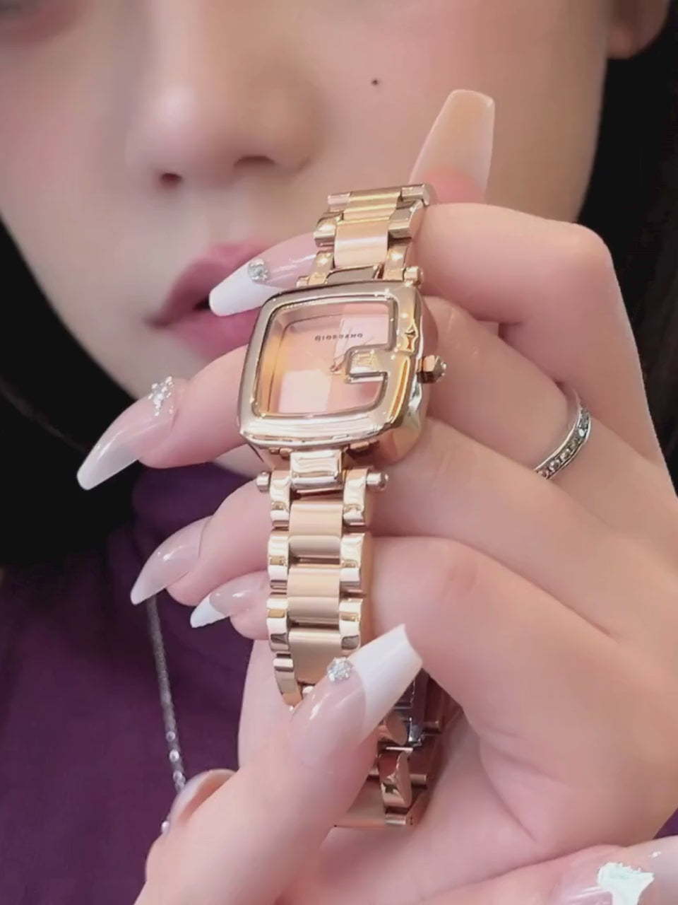 Giordano Quartz Analog Watch for Women Dial with Metal Strap Fashionable Design, Water Resistant – Perfect for Casual & Office Wear | GZ-60107-44