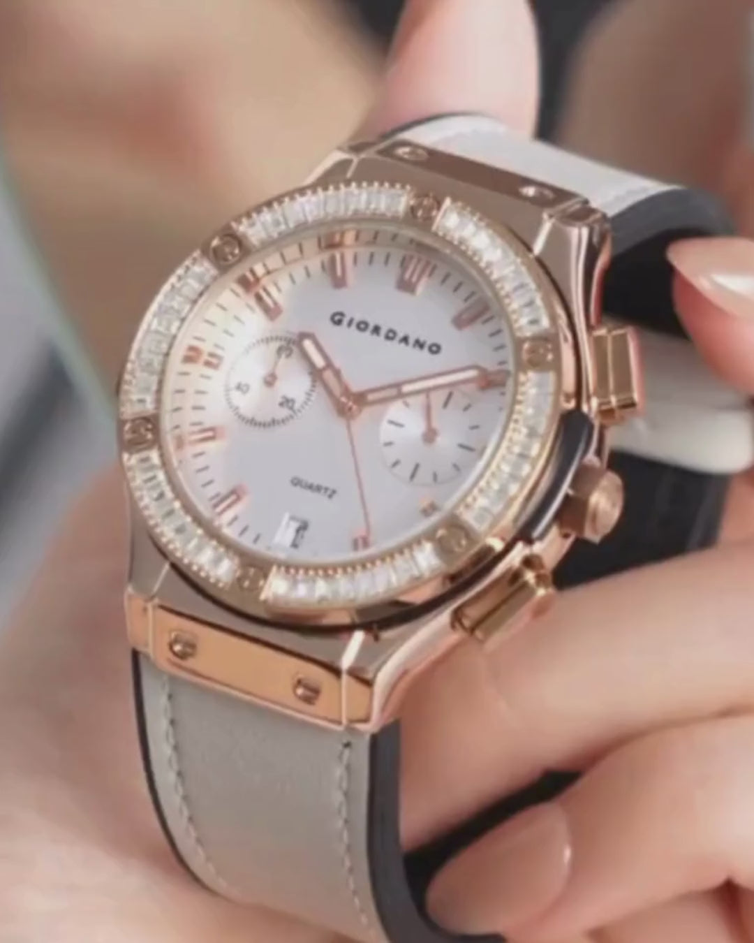 Giordano analog Watch for men  – Round Dial,  Leather Strap, Crystal-Studded Bezel with Quartz Movement-GZ-60093-03